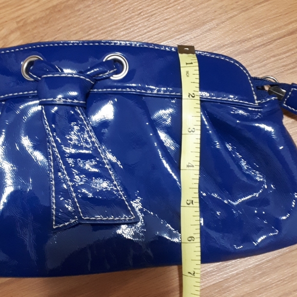 Metallic blue clutch - Picture 5 of 5